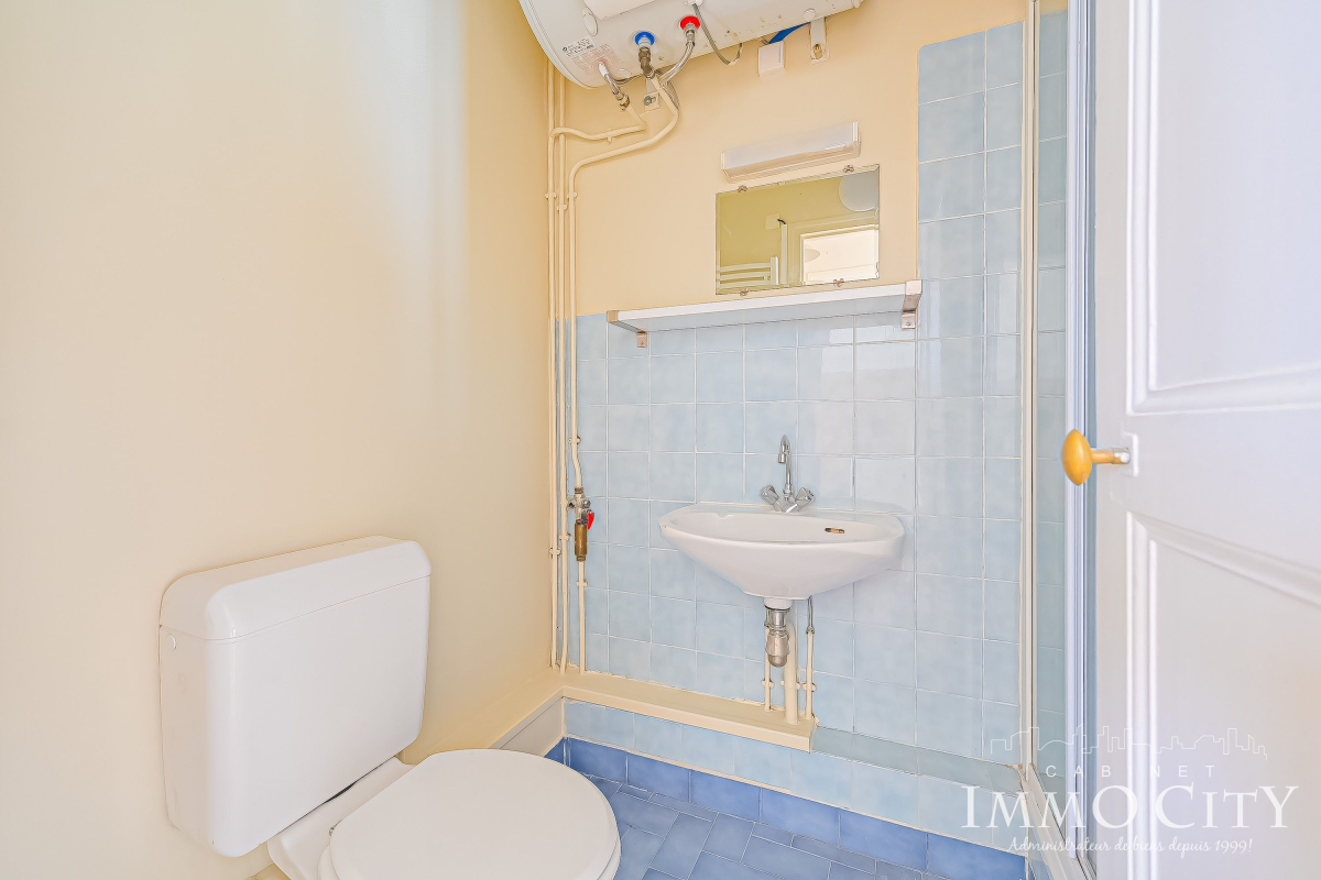 Location Appartement  2 pièces - 46m² 75017 Paris