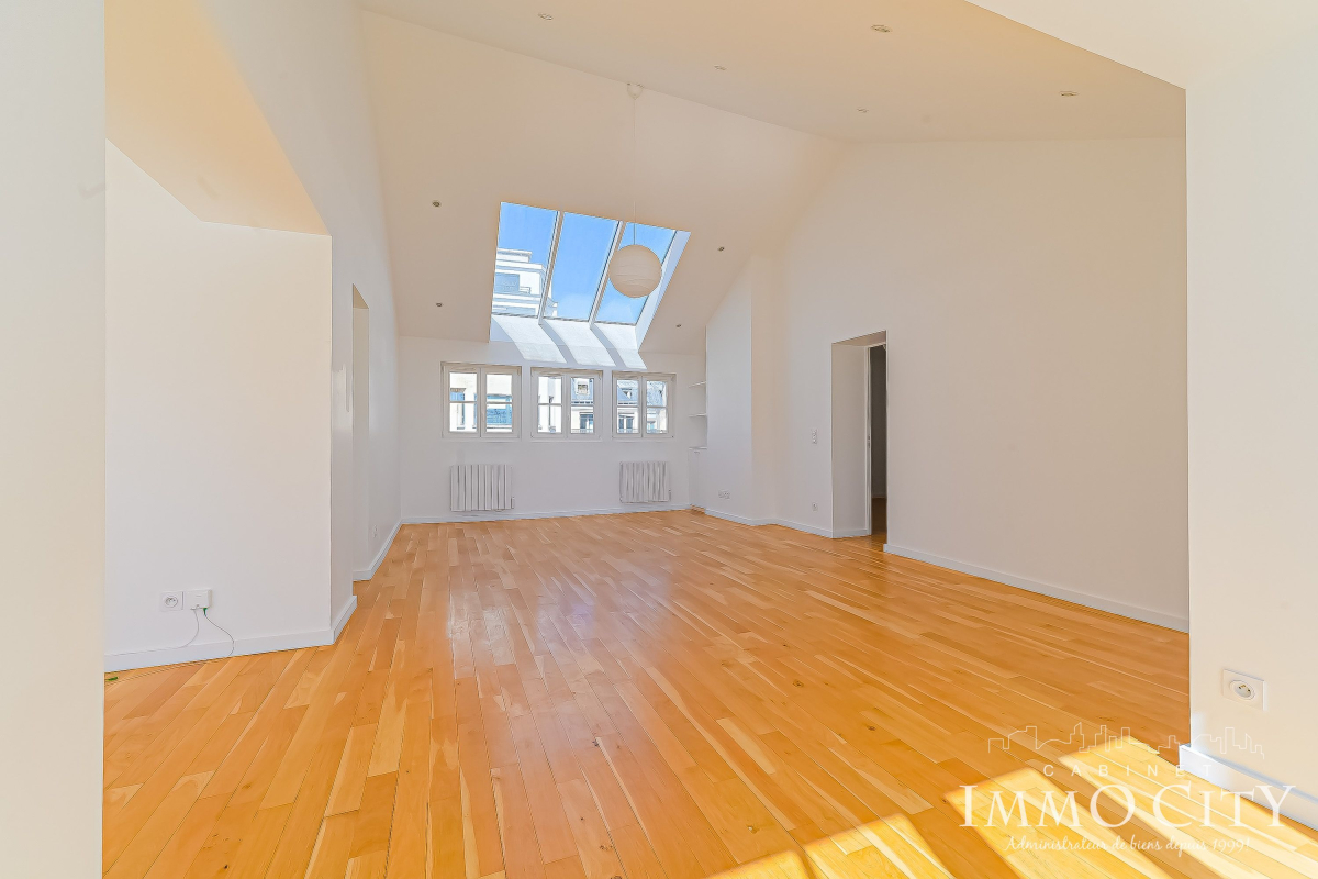 Location Appartement  3 pièces - 83m² 75009 Paris