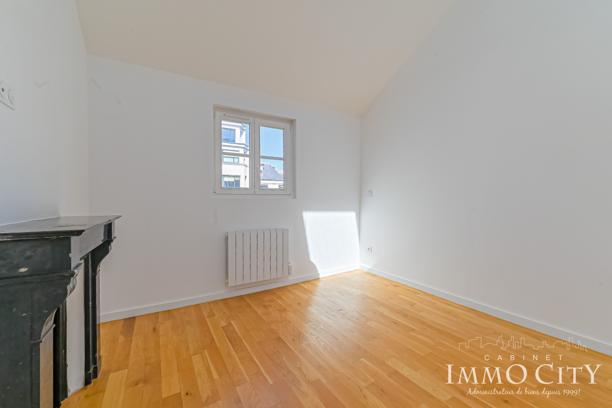 Location Appartement  3 pièces - 83m² 75009 Paris