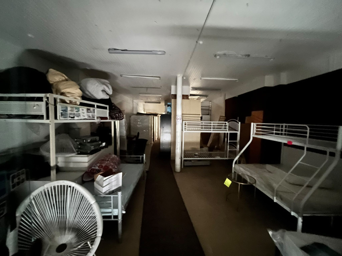 Vente Local commercial  1 pièce (studio) - 116m² 75011 Paris