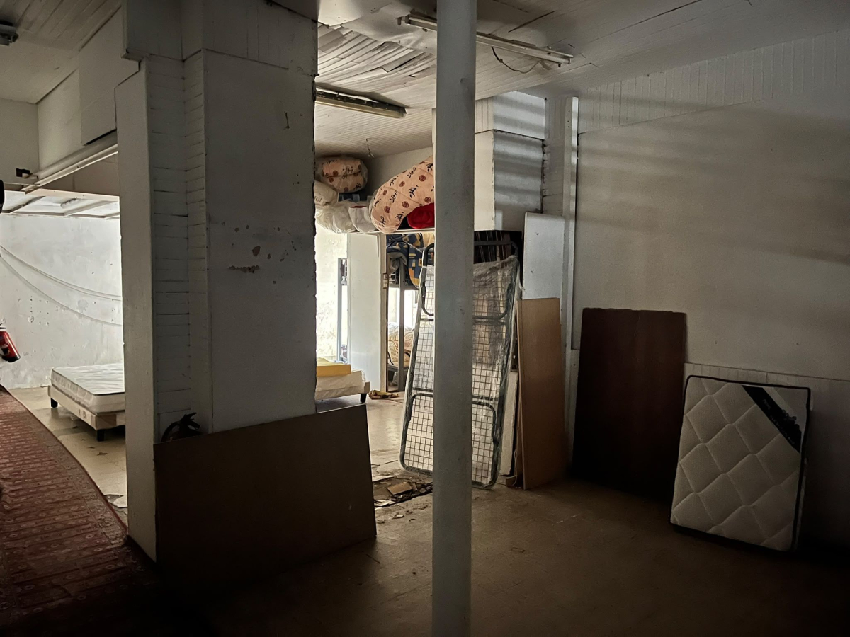 Vente Local commercial  1 pièce (studio) - 116m² 75011 Paris