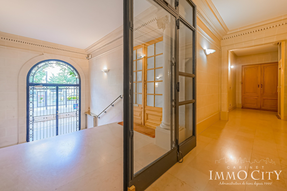 Vente Appartement  2 pièces - 35.2m² 75014 Paris