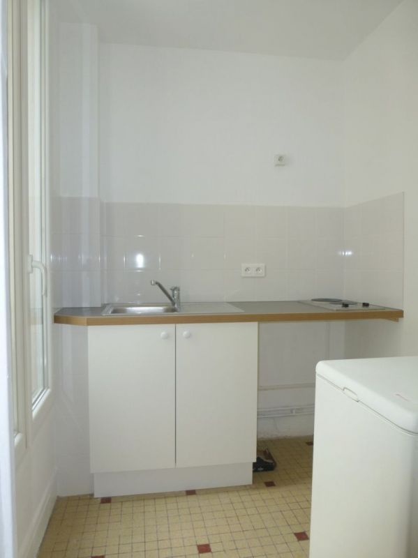 Location Appartement  2 pièces - 35.85m² 75011 Paris