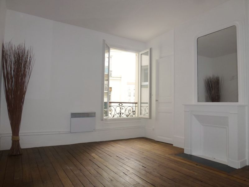 Location Appartement  2 pièces - 35.85m² 75011 Paris
