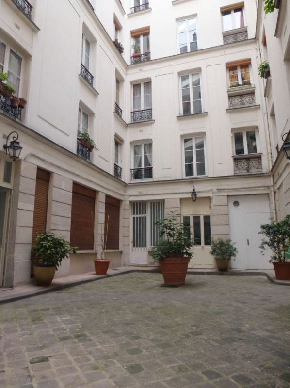 Location Appartement  2 pièces - 35.85m² 75011 Paris
