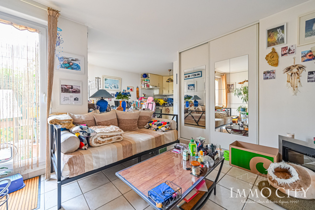 Vente Appartement  2 pièces - 47m² 94320 Thiais