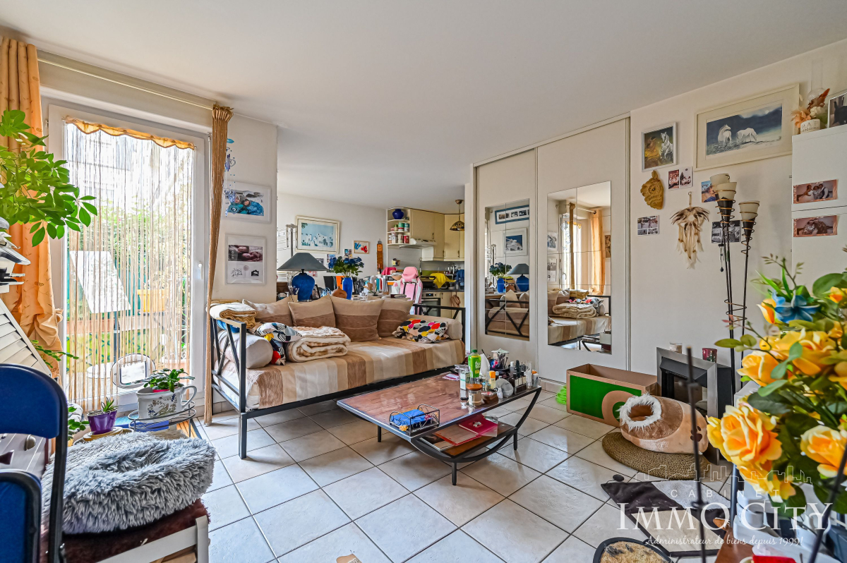 Vente Appartement  2 pièces - 47m² 94320 Thiais