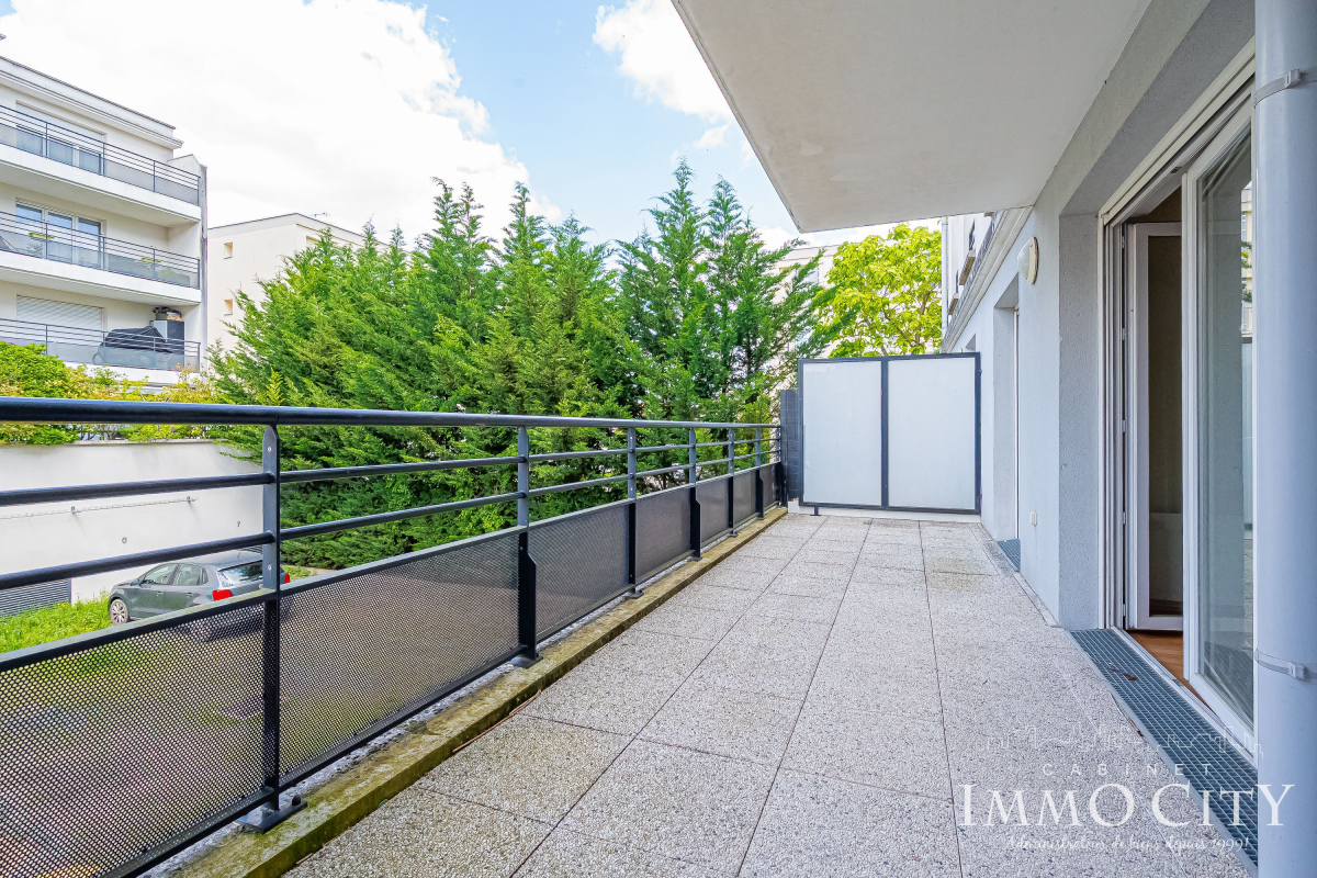 Vente Appartement  2 pièces - 43m² 94600 Choisy-le-roi