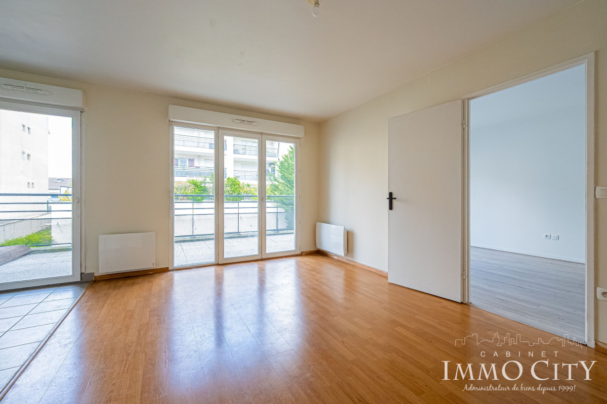 Vente Appartement  2 pièces - 43m² 94600 Choisy-le-roi