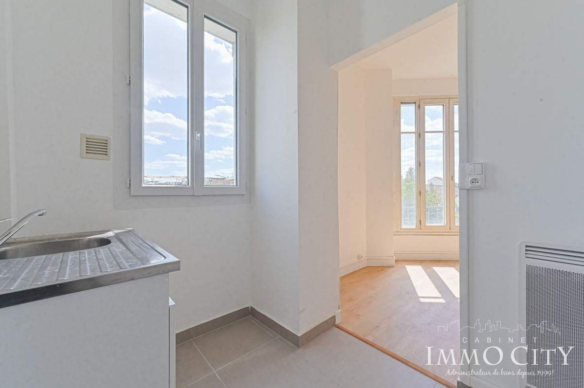 Location Appartement  2 pièces - 36m² 94600 Choisy-le-roi