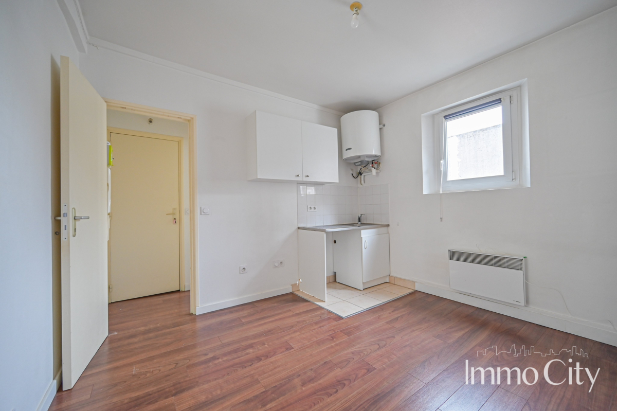 Location Appartement  1 pièce (studio) - 19.8m² 75013 Paris