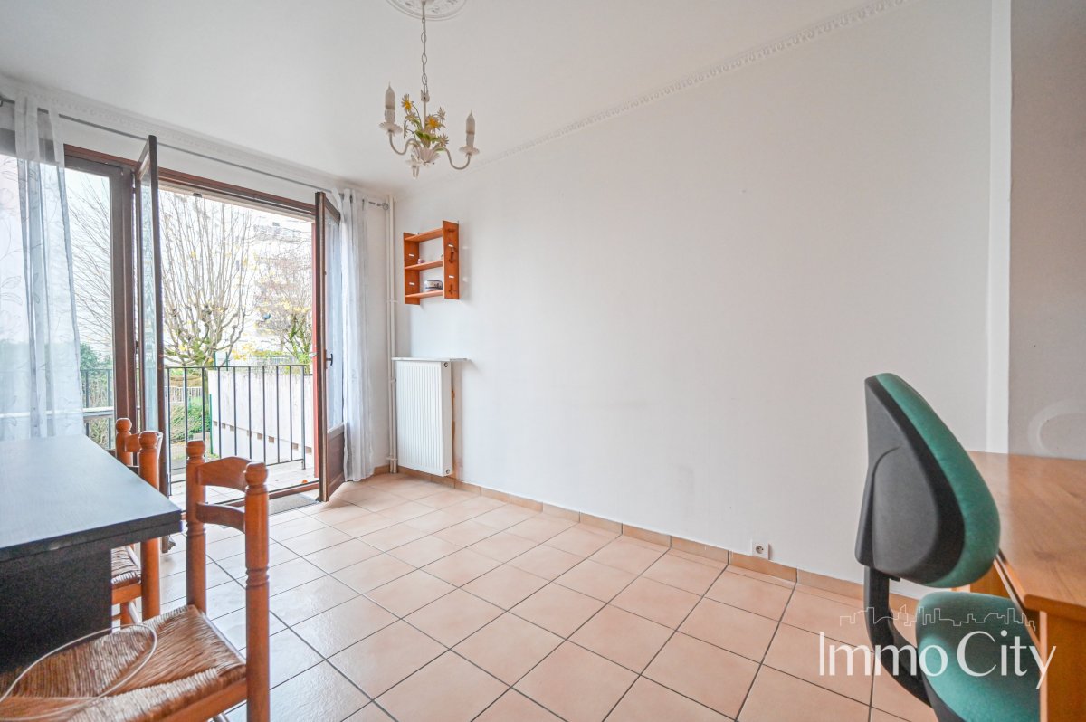 Vente Appartement meublé 2 pièces - 34.5m² 94320 Thiais