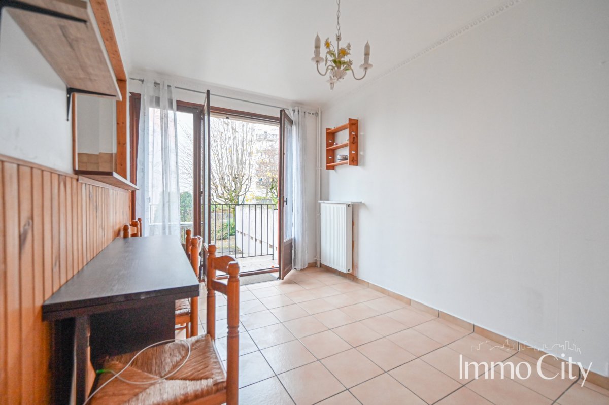 Vente Appartement meublé 2 pièces - 34.5m² 94320 Thiais