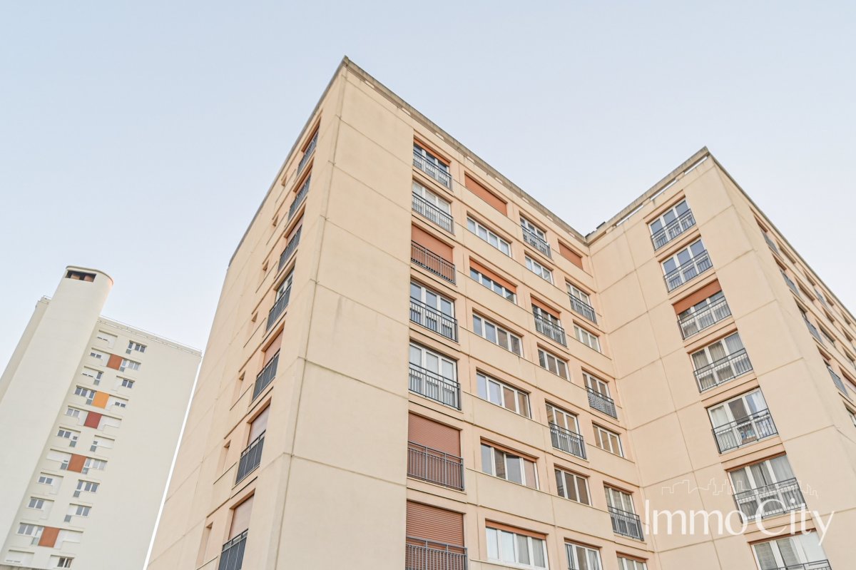 Vente Parking  - 14m² 94320 Thiais