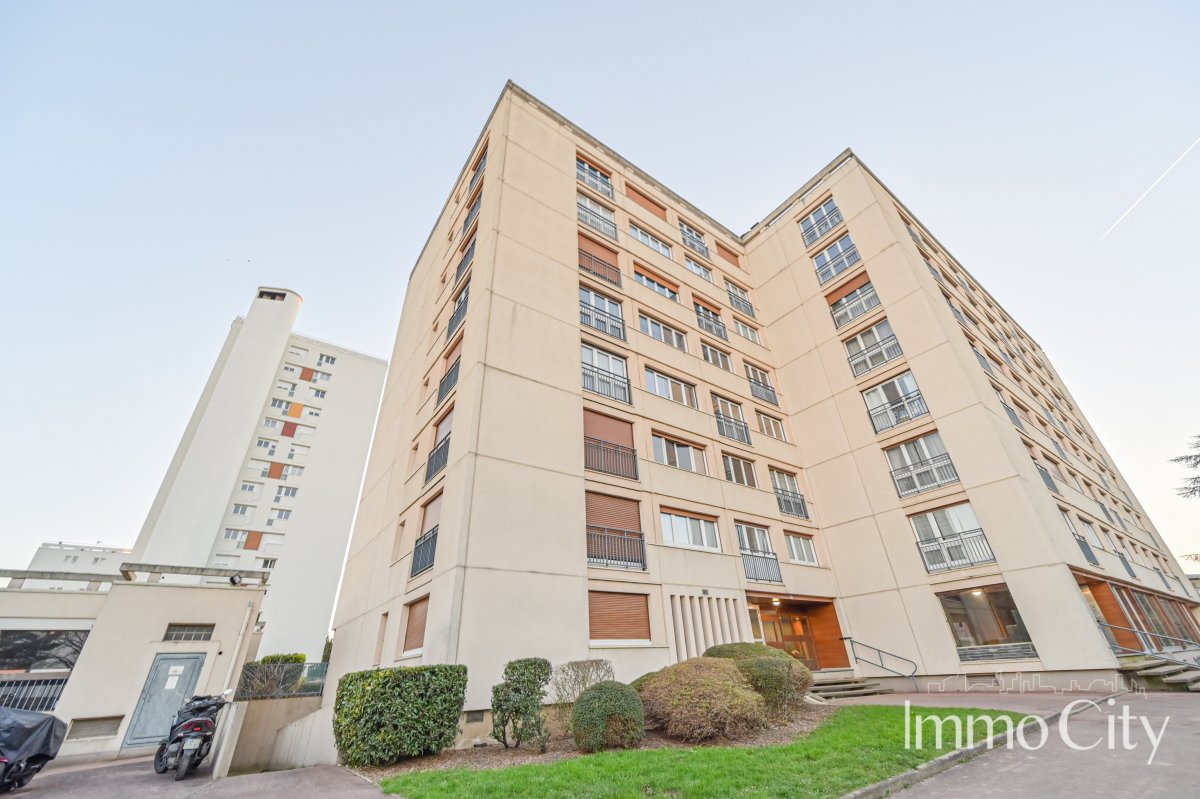 Vente Parking  - 14m² 94320 Thiais
