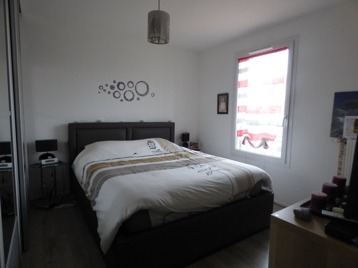 Location Appartement  3 pièces - 63m² 94290 Villeneuve-le-roi
