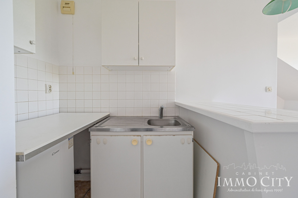 Location Appartement  1 pièce (studio) - 25m² 94320 Thiais