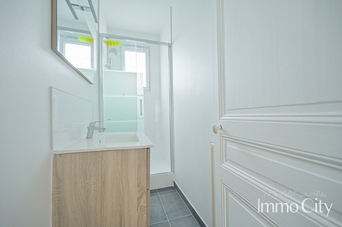 Location Appartement  4 pièces - 75m² 94400 Vitry-sur-seine