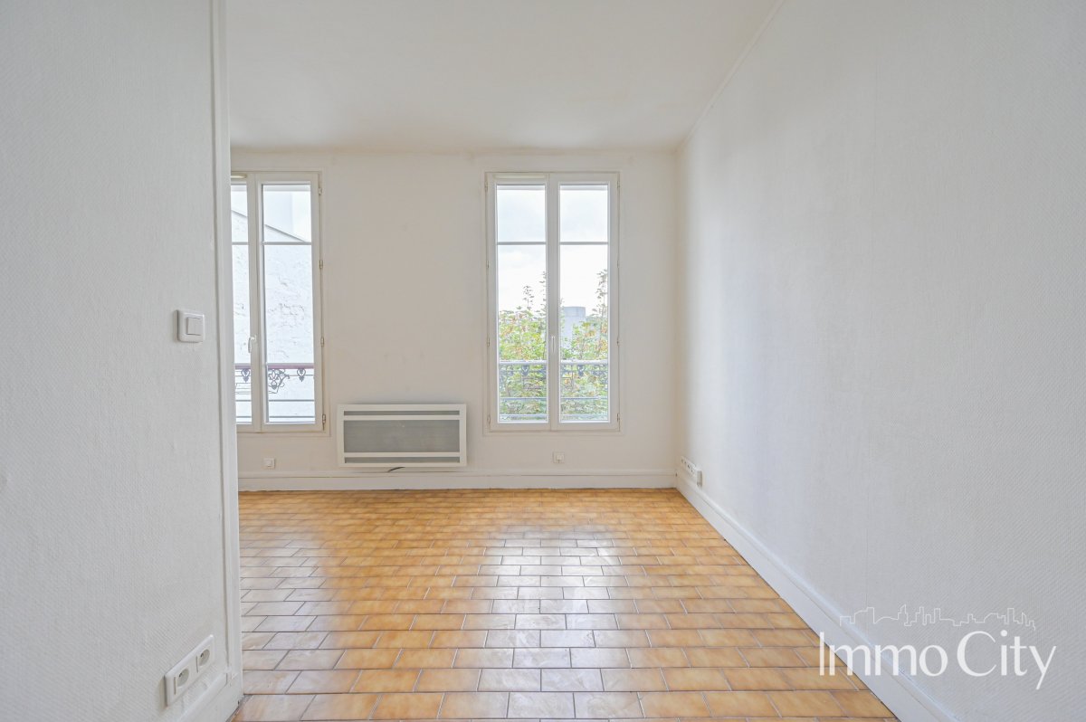 Location Appartement  1 pièce (studio) - 22.99m² 75018 Paris