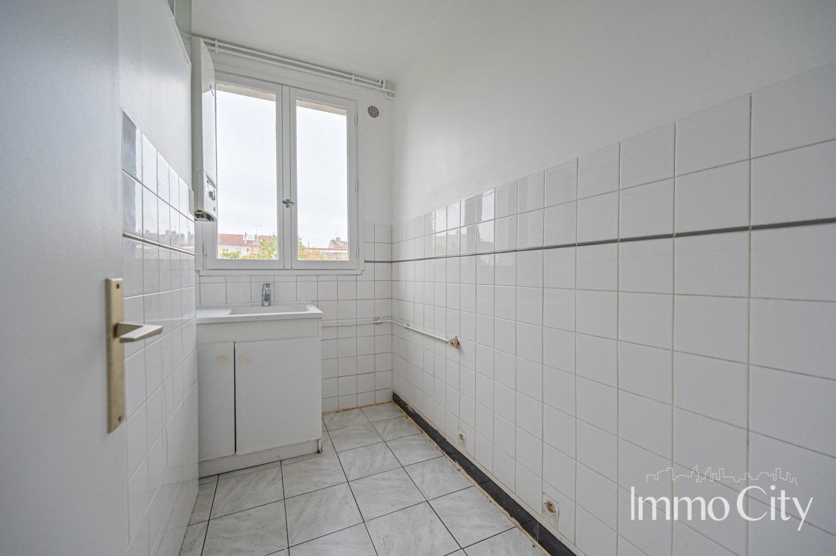 Location Appartement  2 pièces - 27.49m² 94600 Choisy-le-roi