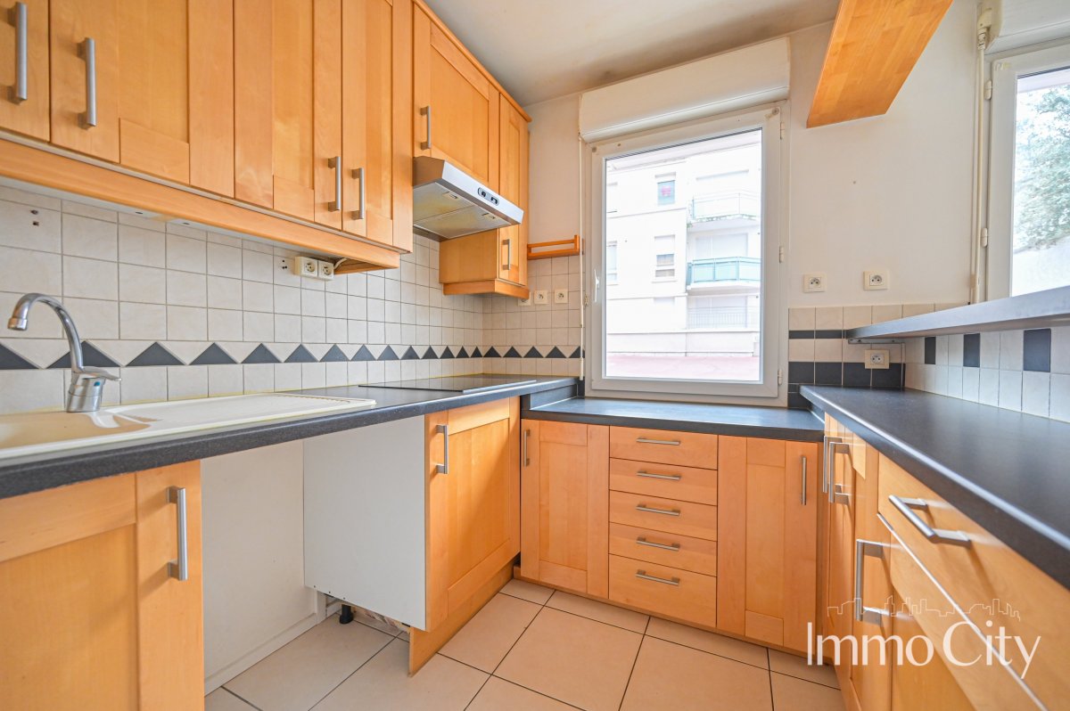 Location Appartement  3 pièces - 61m² 94290 Villeneuve-le-roi