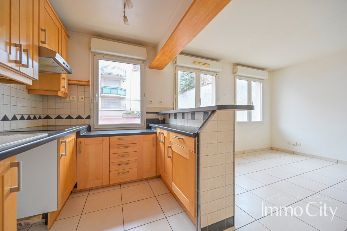 Location Appartement  3 pièces - 61m² 94290 Villeneuve-le-roi