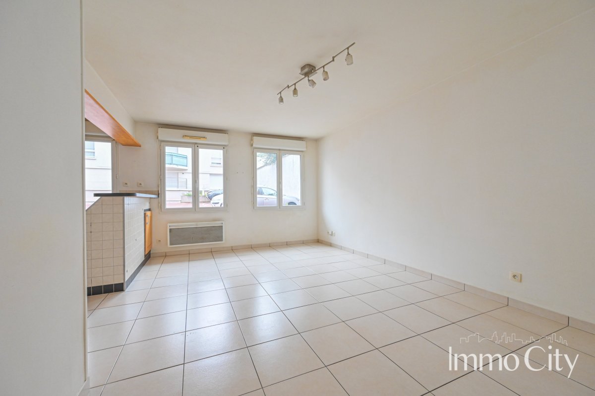 Location Appartement  3 pièces - 61m² 94290 Villeneuve-le-roi