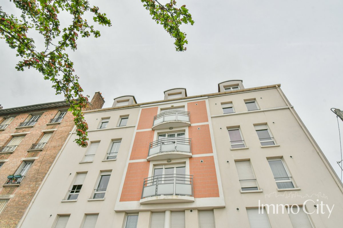 Location Appartement  3 pièces - 61m² 94290 Villeneuve-le-roi