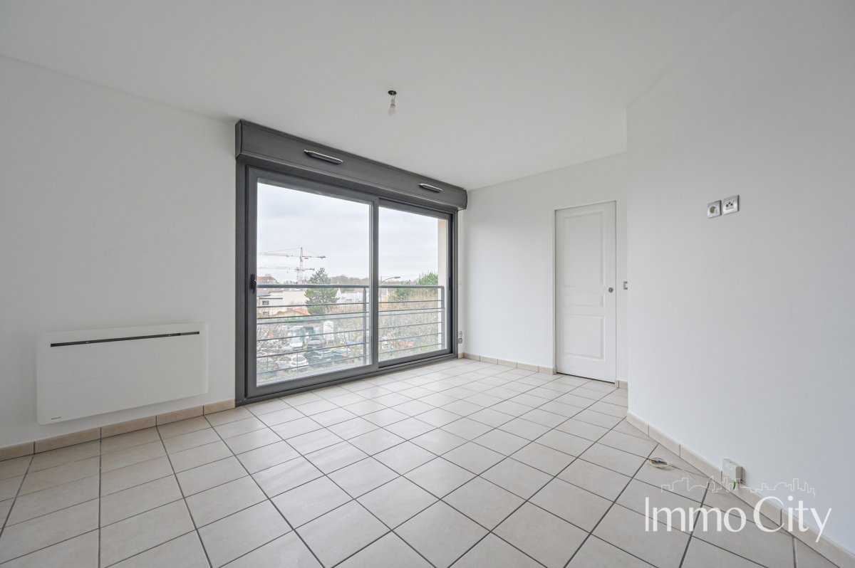 Location Appartement  1 pièce (studio) - 22.34m² 94320 Thiais