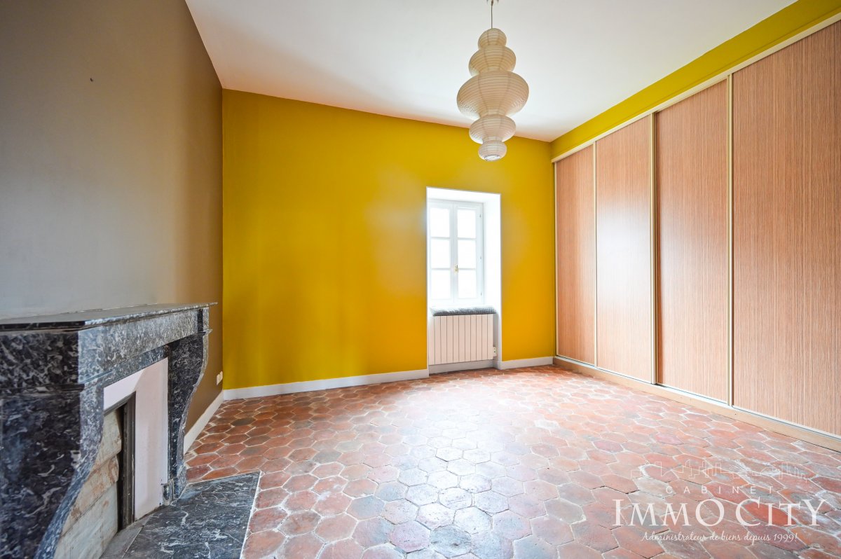 Vente Maison  6 pièces - 155m² 94320 Thiais