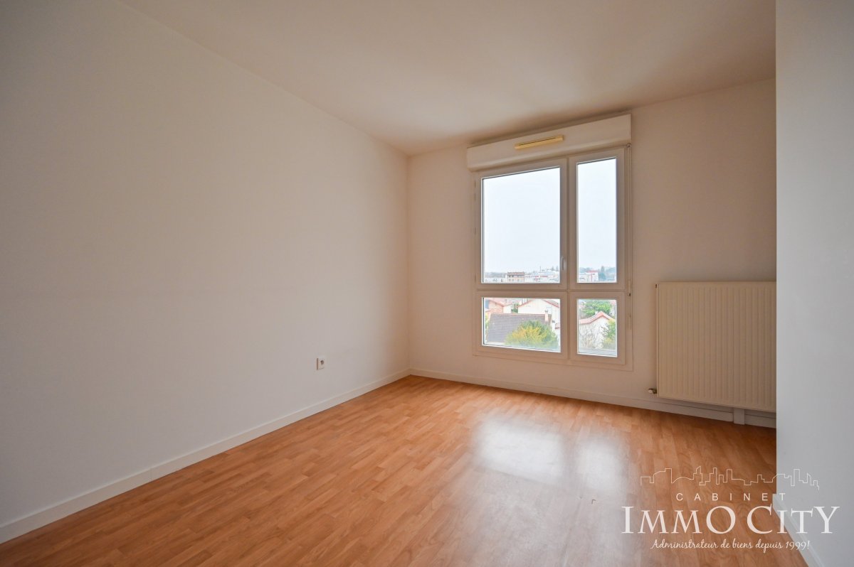 Location Appartement  2 pièces - 39m² 94310 Orly