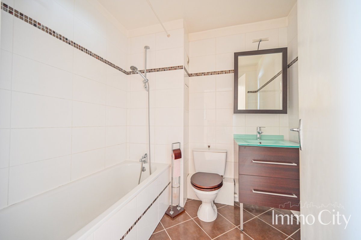 Vente Appartement  3 pièces - 73m² 94320 Thiais