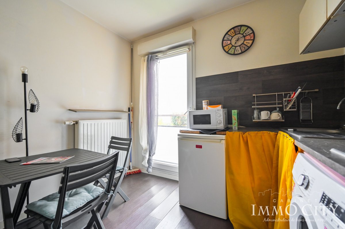 Vente Appartement  1 pièce (studio) - 25m² 94320 Thiais