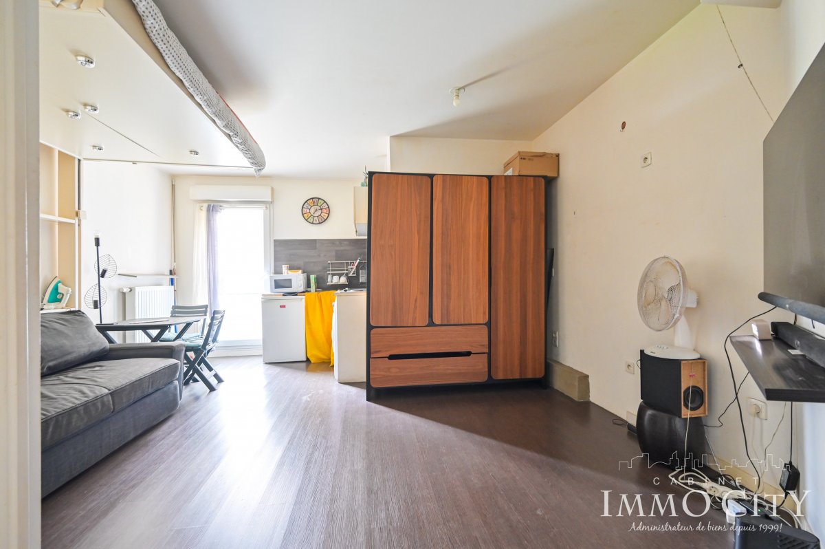 Vente Appartement  1 pièce (studio) - 25m² 94320 Thiais