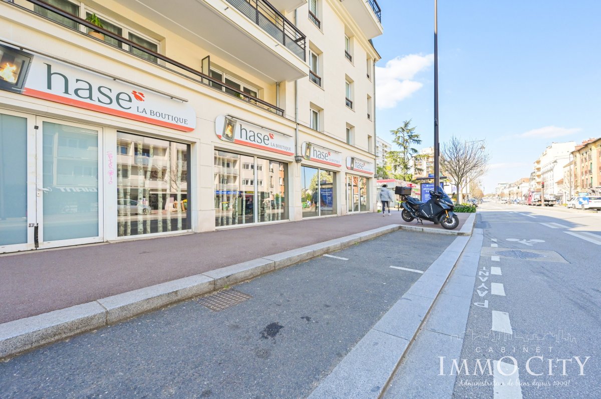 Location Local commercial  2 pièces - 130m² 92160 Antony