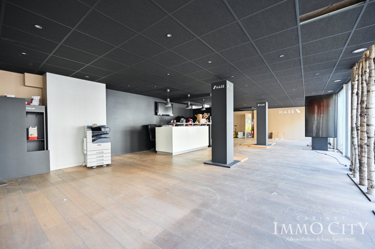Location Local commercial  2 pièces - 130m² 92160 Antony