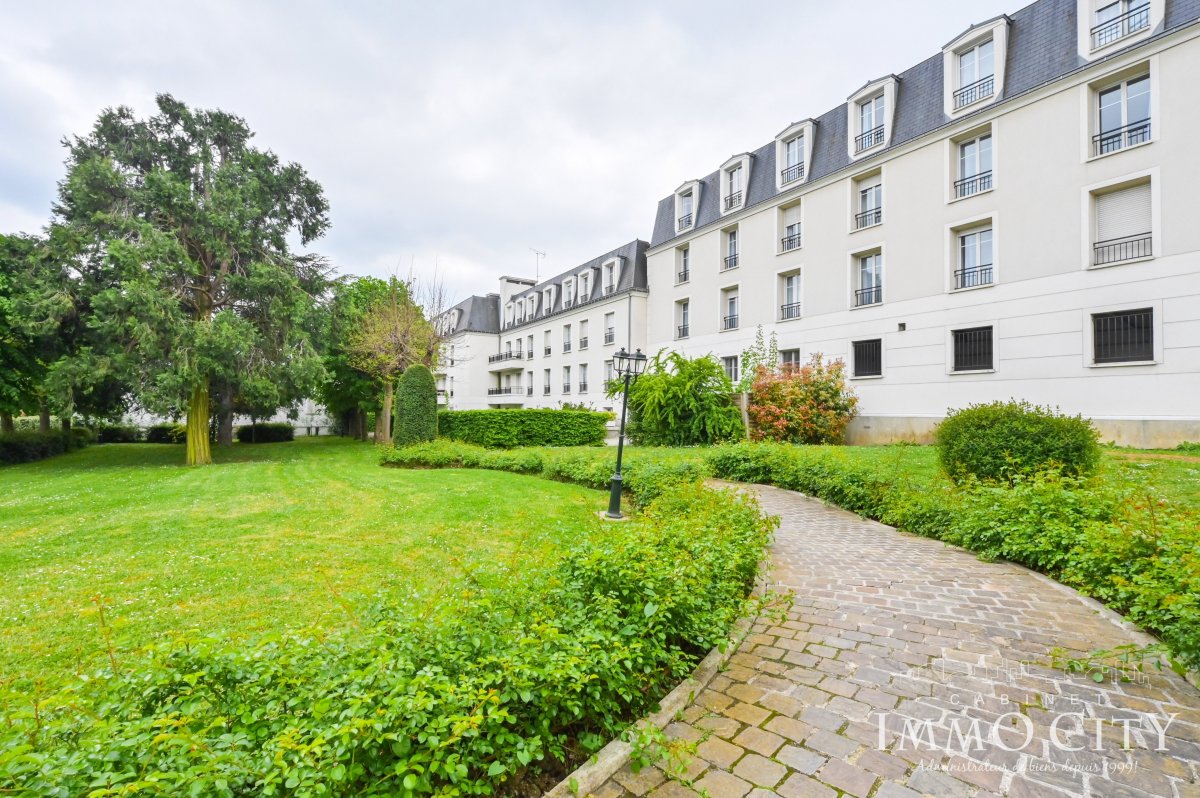 Location Appartement  4 pièces - 96m² 94320 Thiais