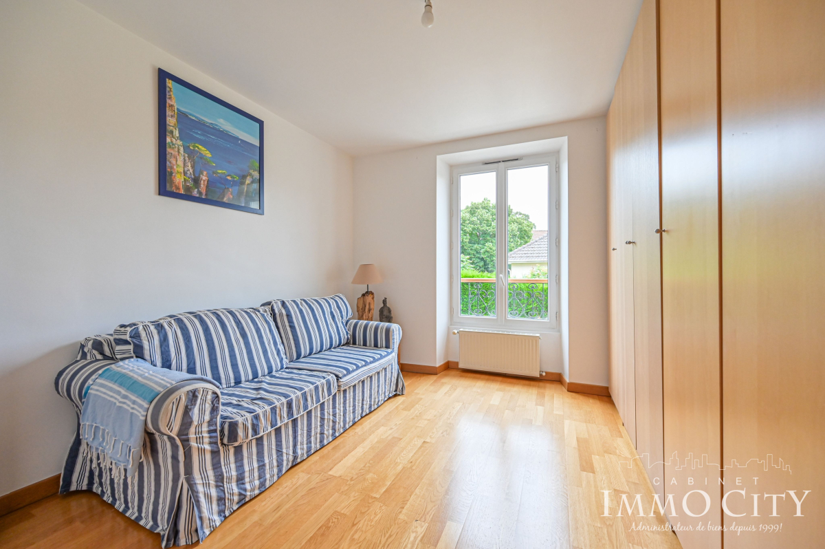 Vente Appartement  5 pièces - 125m² 94290 Villeneuve-le-roi