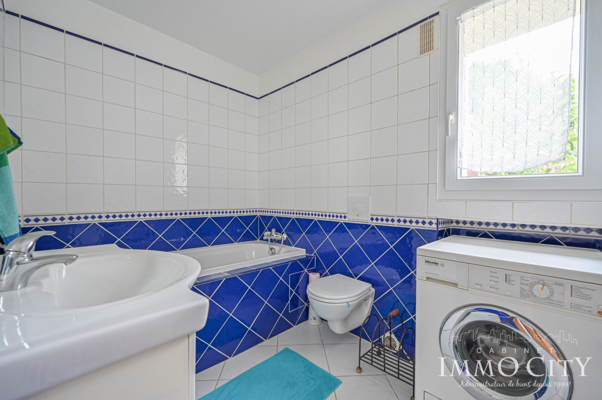 Vente Appartement  5 pièces - 125m² 94290 Villeneuve-le-roi