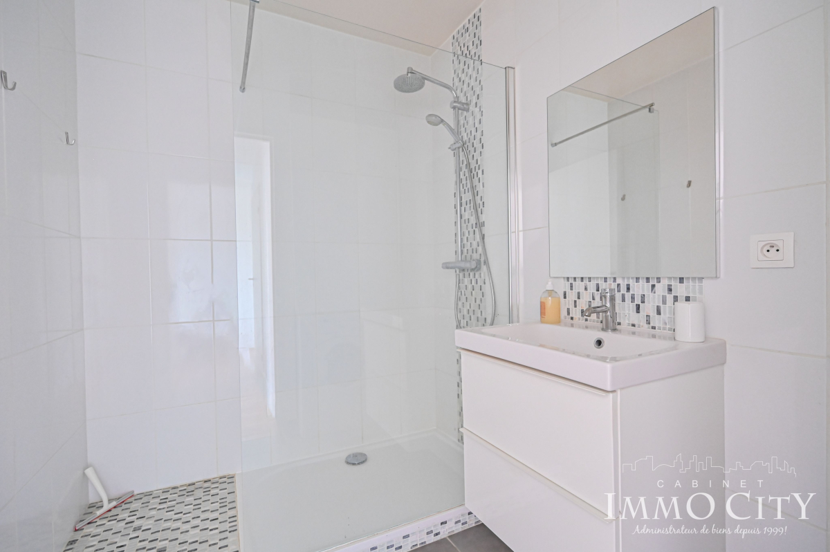 Location Appartement  2 pièces - 54m² 94320 Thiais