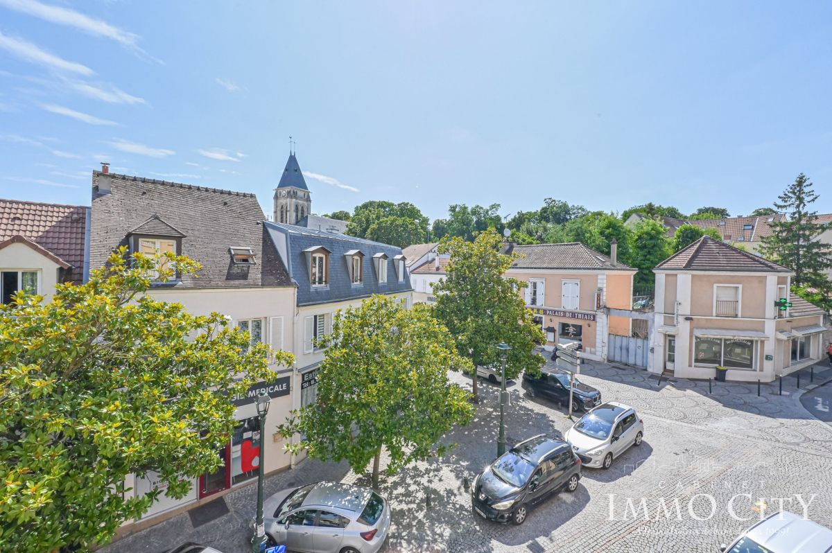 Vente Appartement  2 pièces - 50m² 94320 Thiais