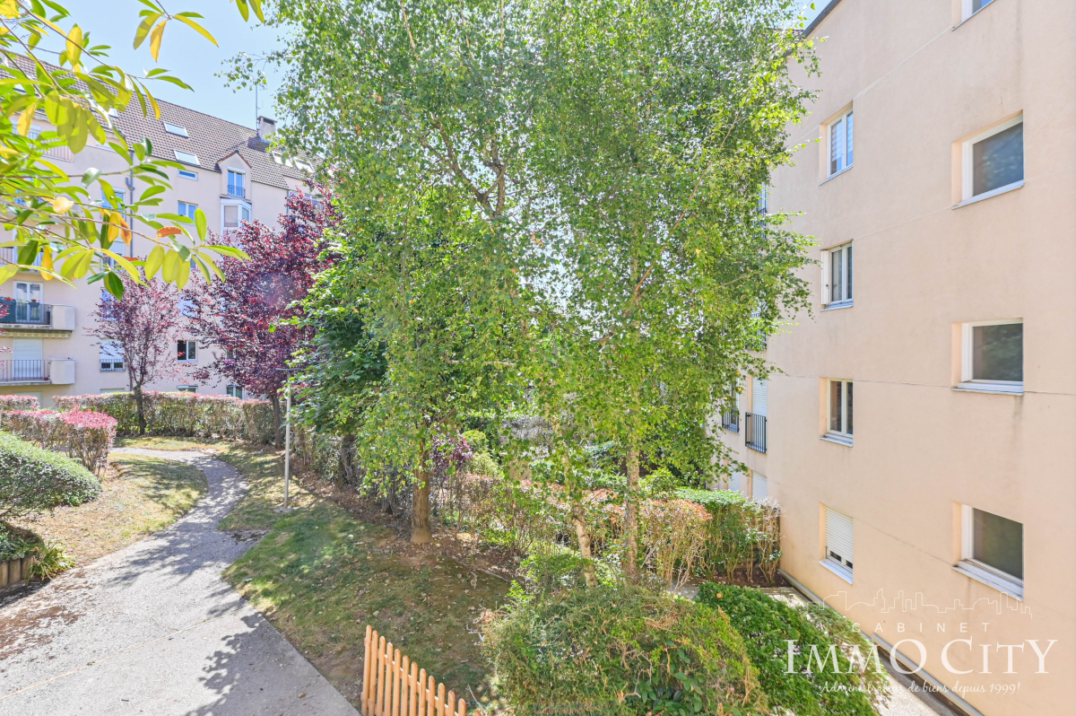 Location Appartement  2 pièces - 53m² 94320 Thiais