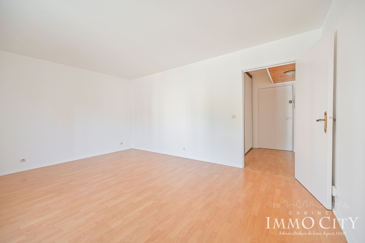 Location Appartement  2 pièces - 53m² 94320 Thiais