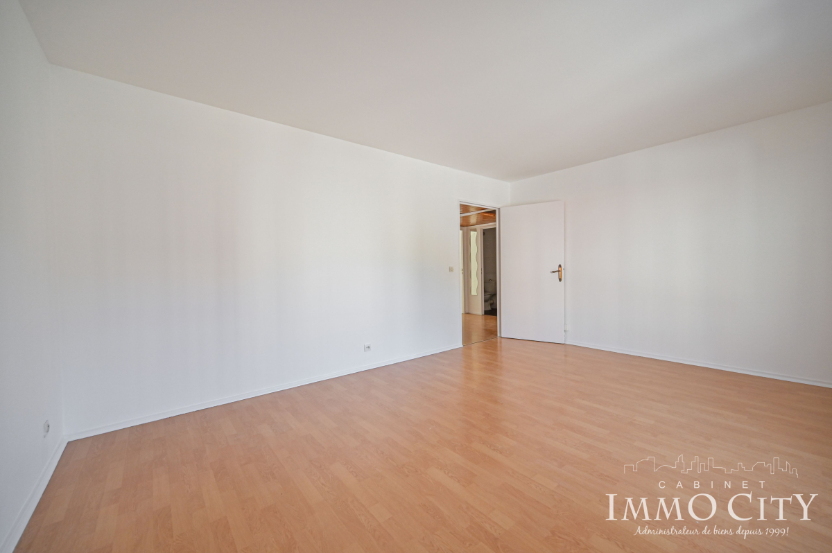 Location Appartement  2 pièces - 53m² 94320 Thiais