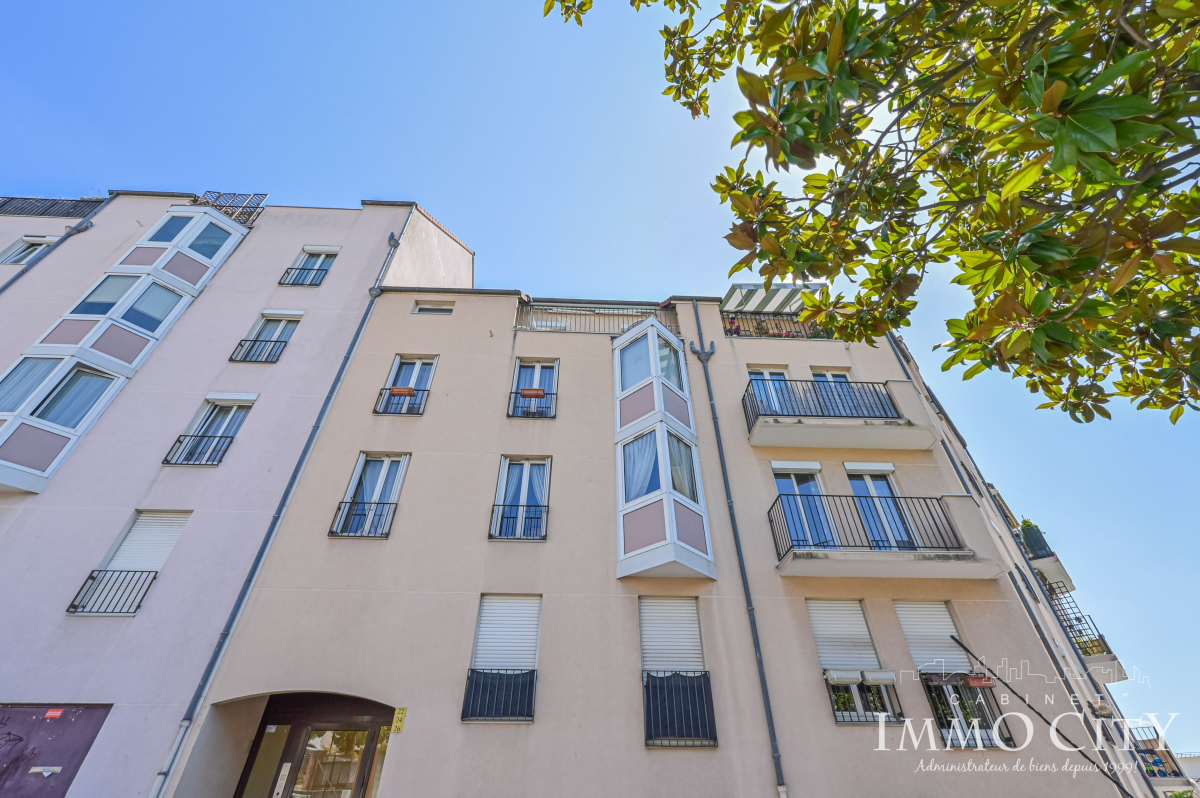 Location Appartement  2 pièces - 53m² 94320 Thiais