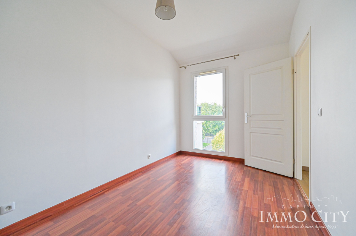 Location Appartement  3 pièces - 47m² 94290 Villeneuve-le-roi