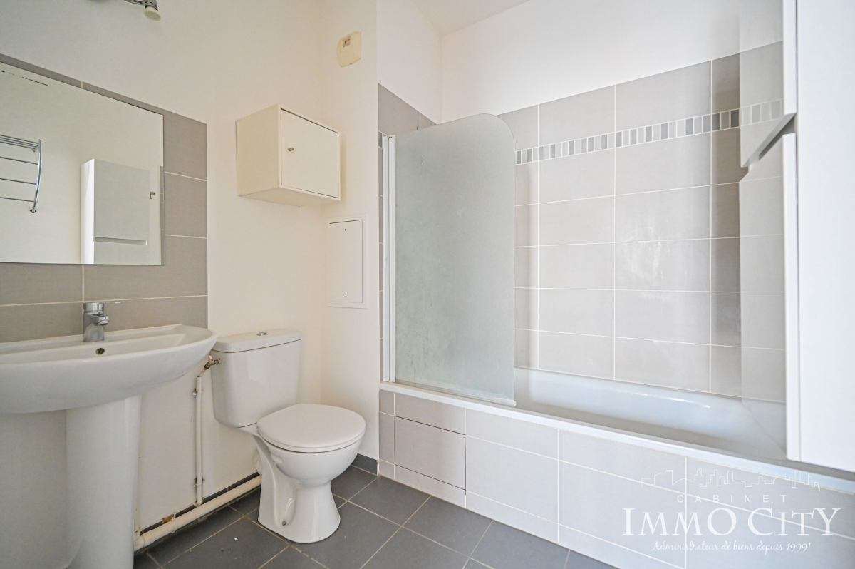 Location Appartement  3 pièces - 47m² 94290 Villeneuve-le-roi