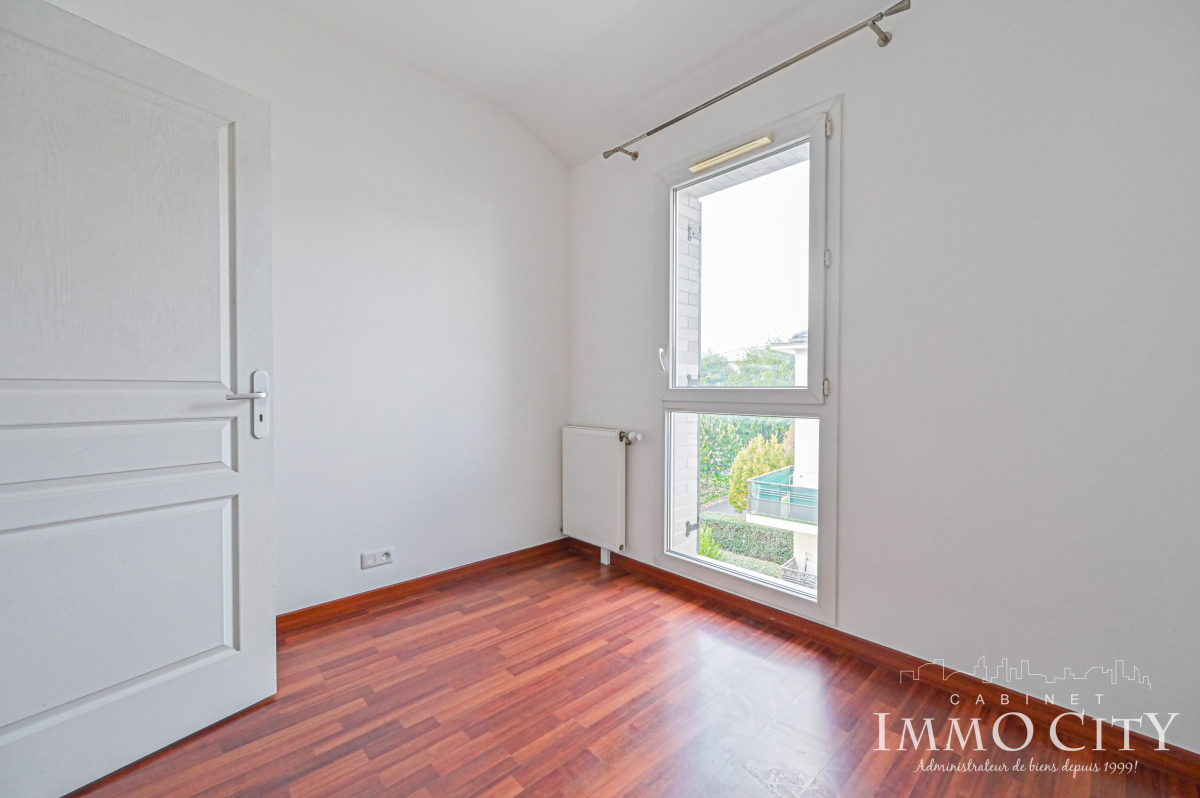 Location Appartement  3 pièces - 47m² 94290 Villeneuve-le-roi