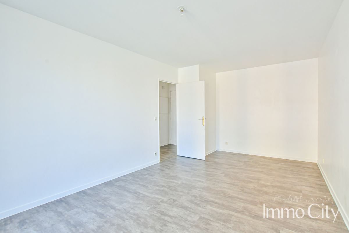 Vente Appartement  2 pièces - 45m² 94600 Choisy-le-roi