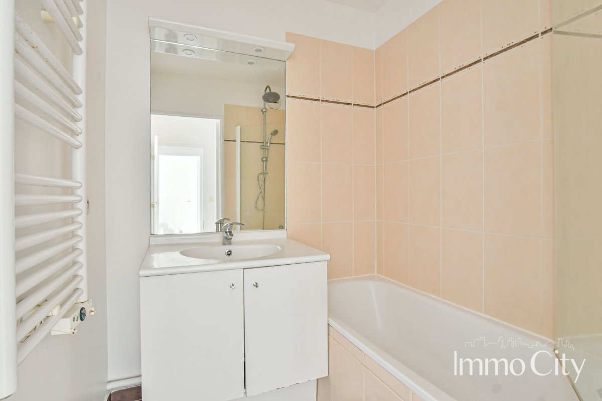 Vente Appartement  2 pièces - 45m² 94600 Choisy-le-roi